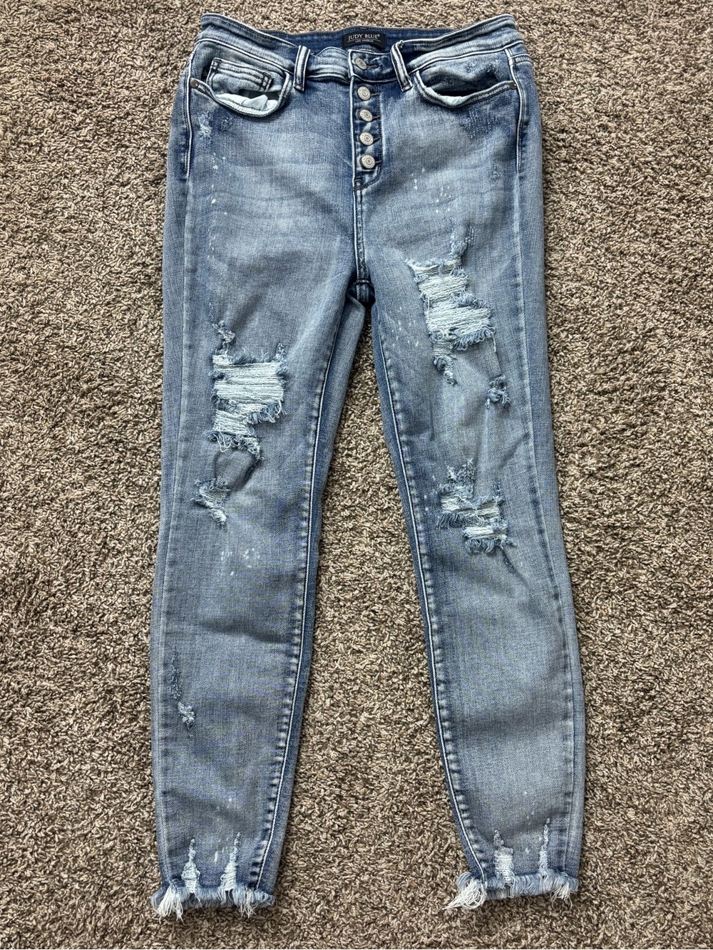 Judy Blue Skinny Fit Distressed Skinny Jeans with Button Fly Woman 11/30